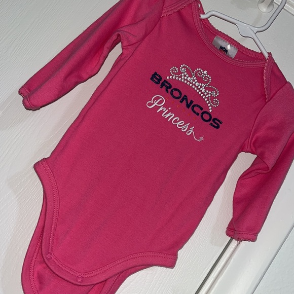 Broncos long sleeve girls onesie - Picture 5 of 6